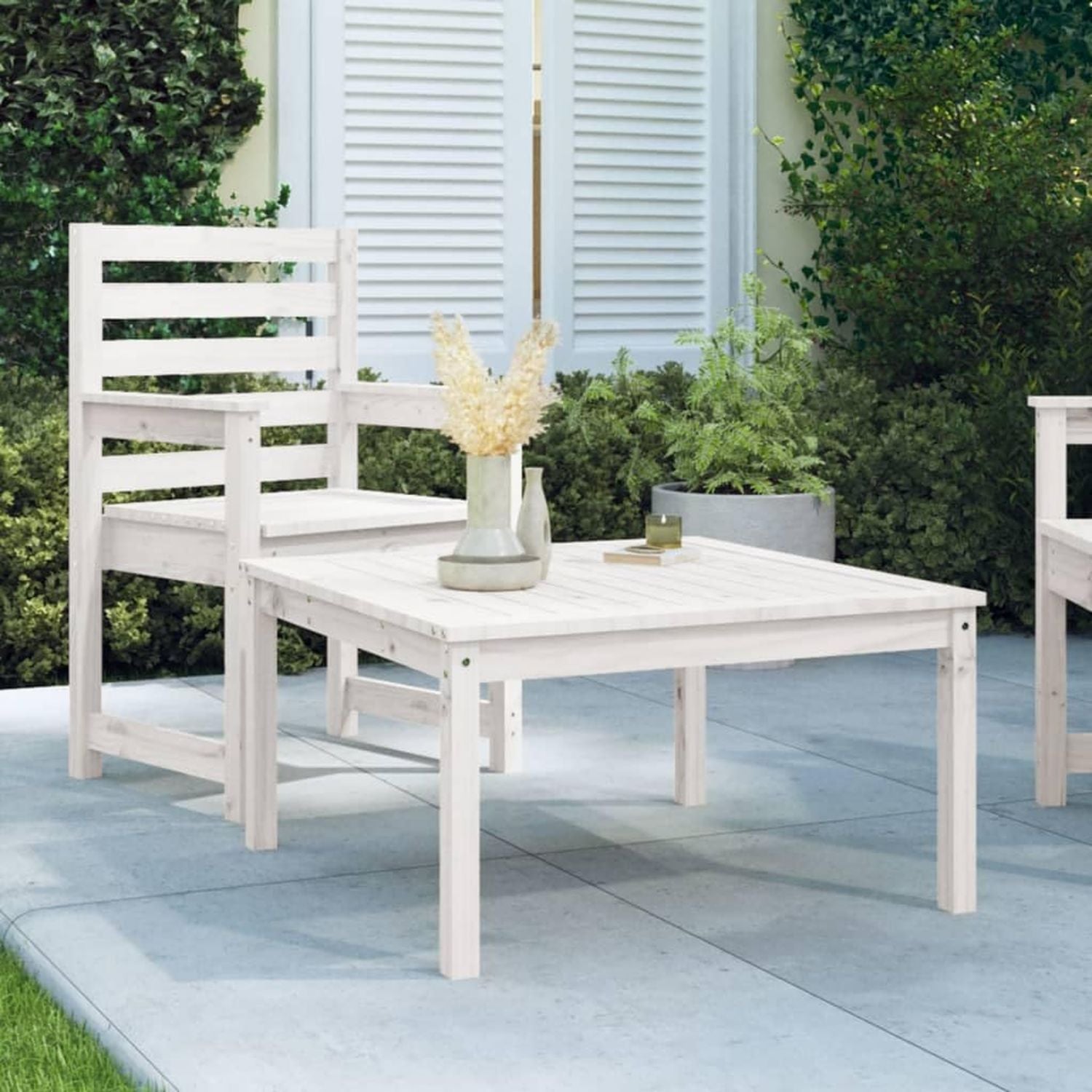 Weisser Gartentisch mit Rattan Optik aus Kunststoff Variante 759